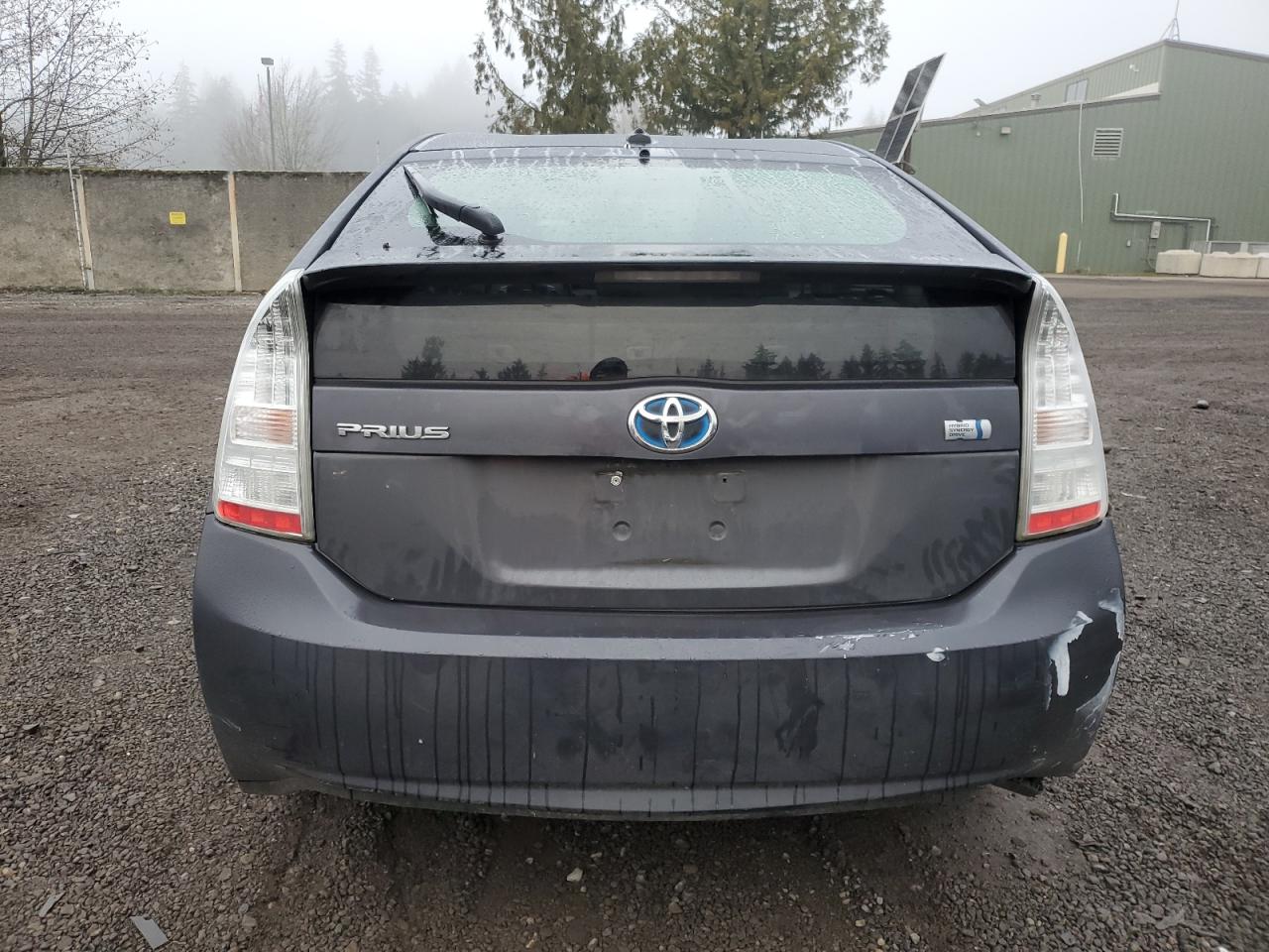 2011 Toyota Prius - Image 6