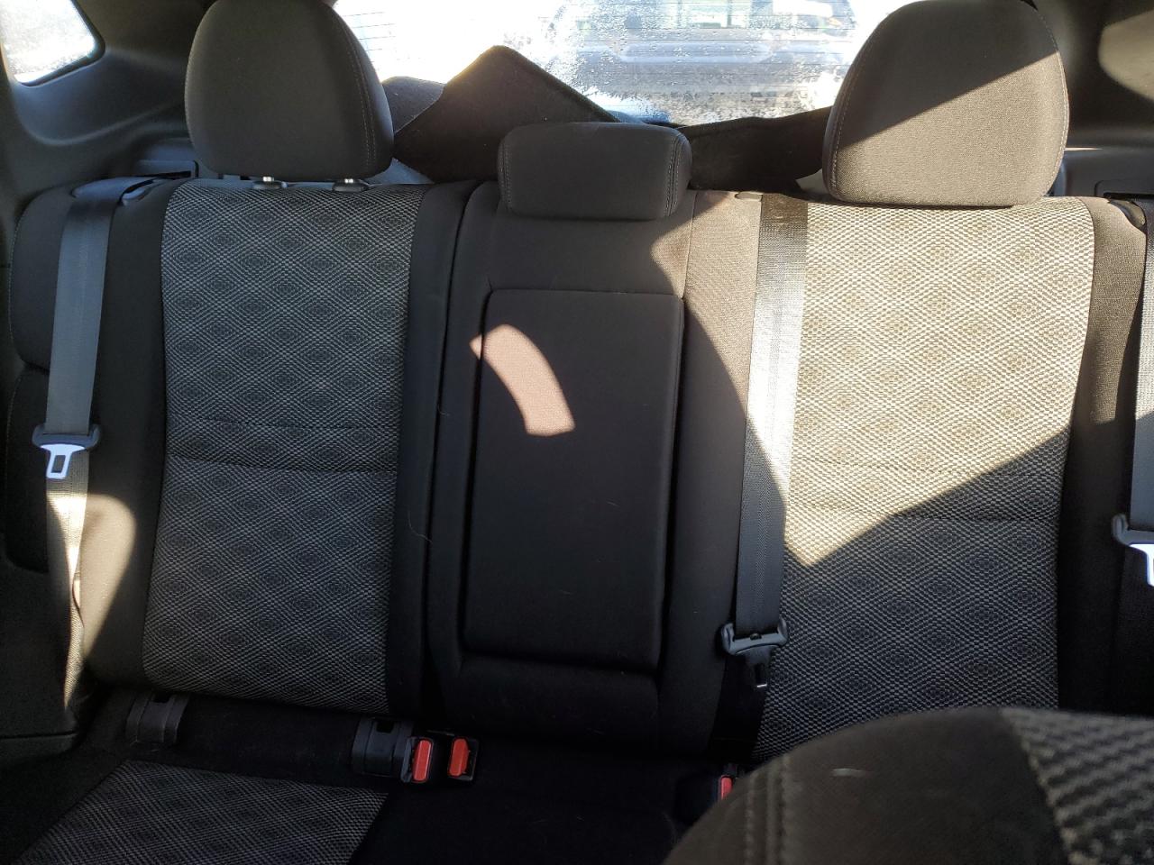 2020 Nissan Rogue - Image 10