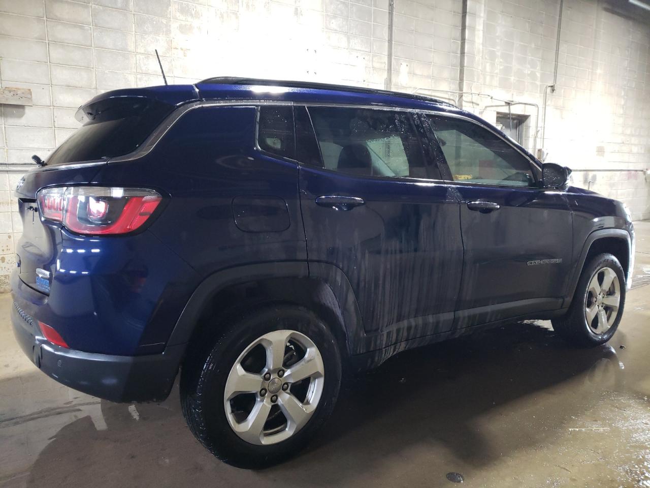 2019 Jeep Compass - Image 3