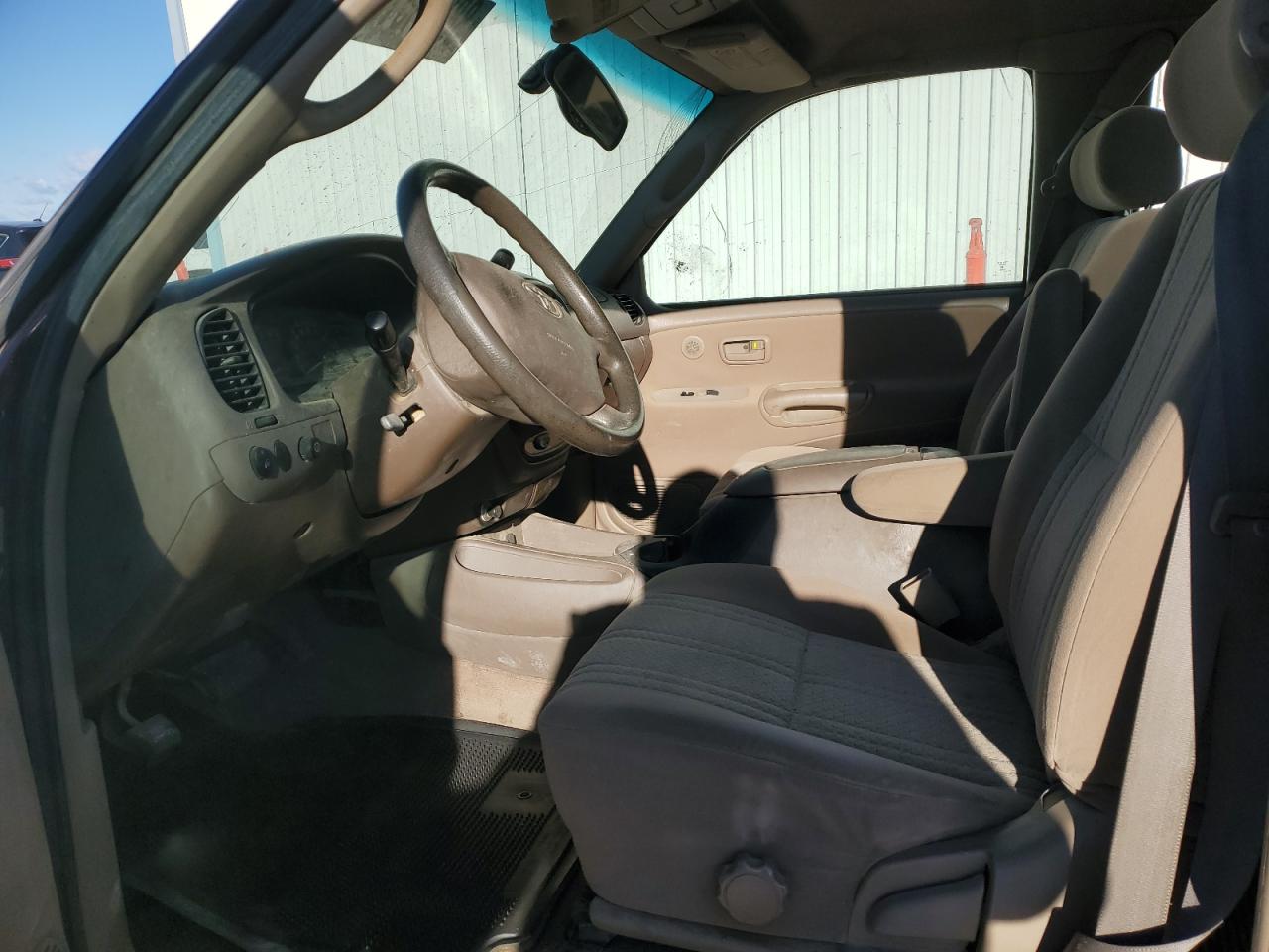 2004 Toyota Tundra - Image 7