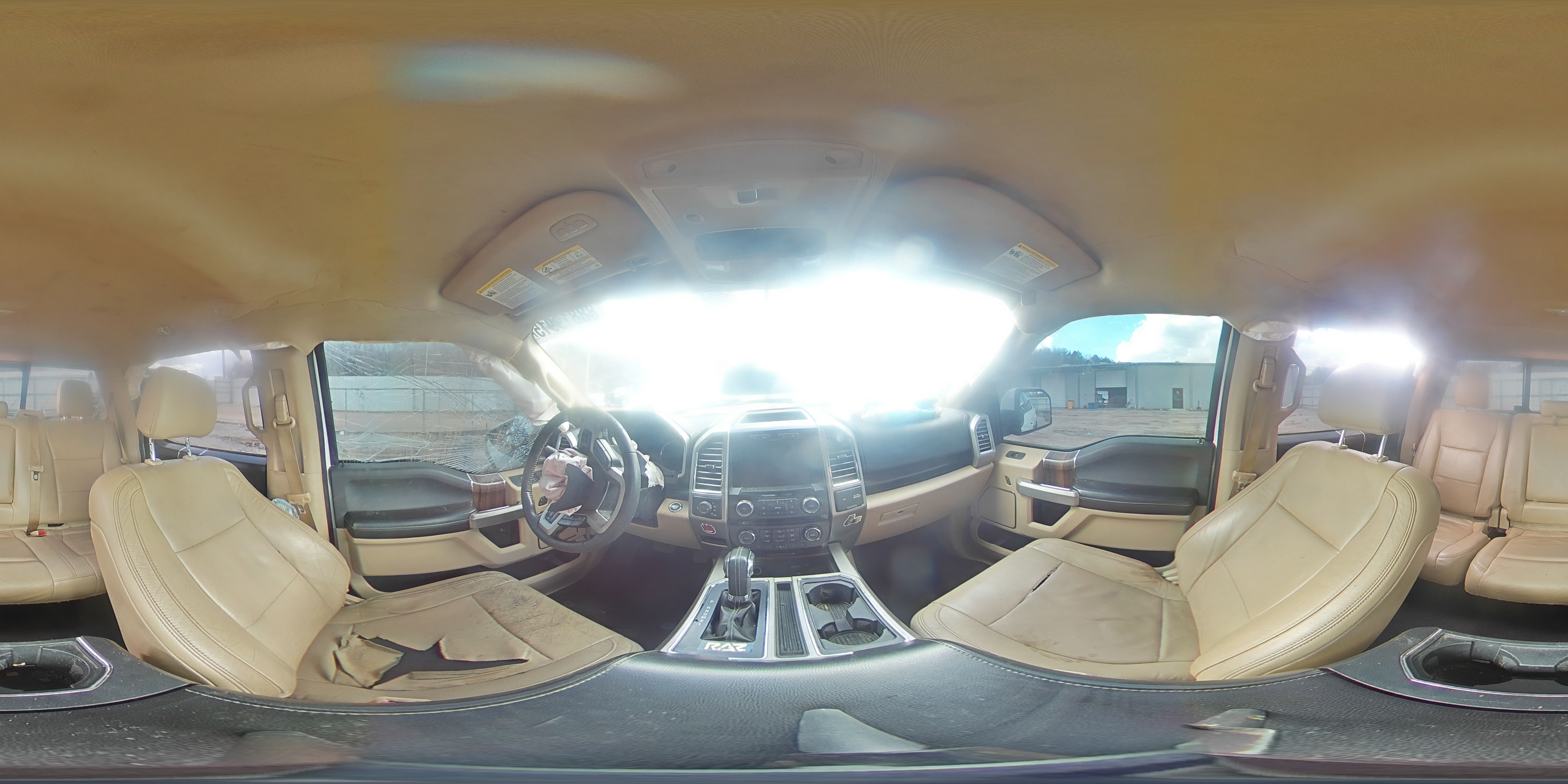 2015 Ford F-150 - Image 12