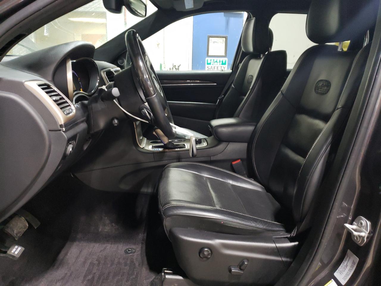 2017 Jeep Grand Cherokee - Image 7