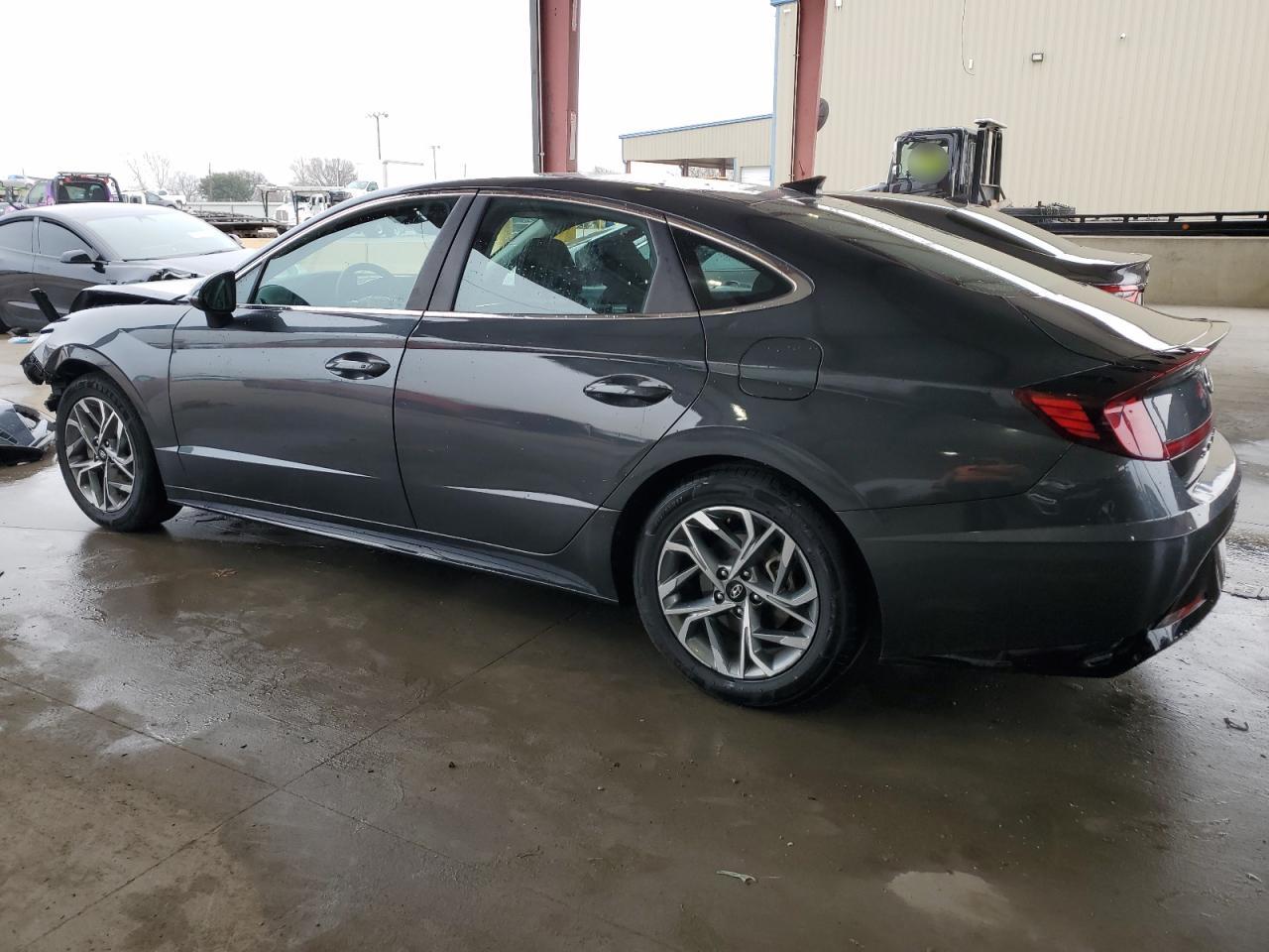 2023 Hyundai Sonata - Image 2