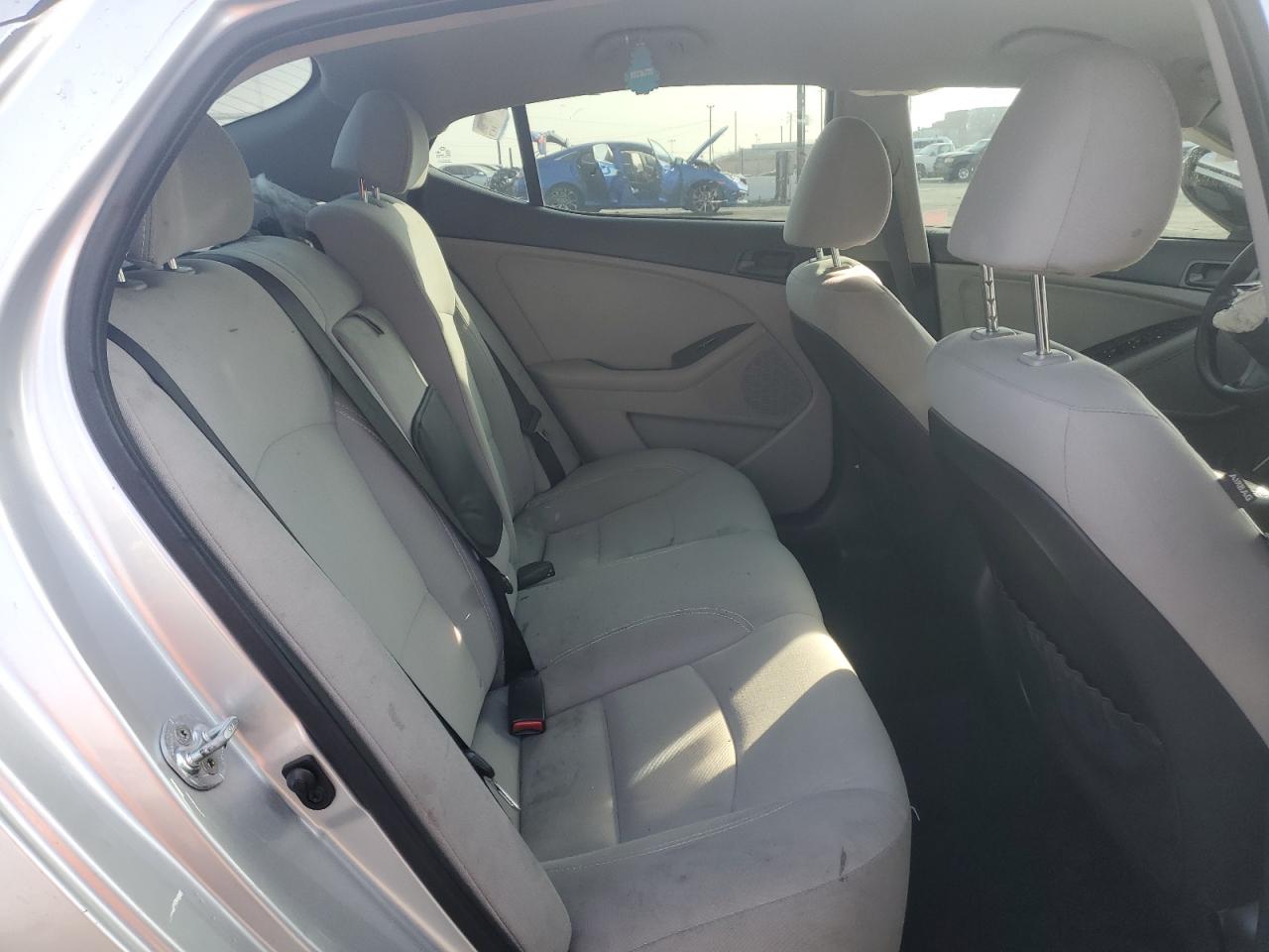 2015 Kia Optima - Image 10