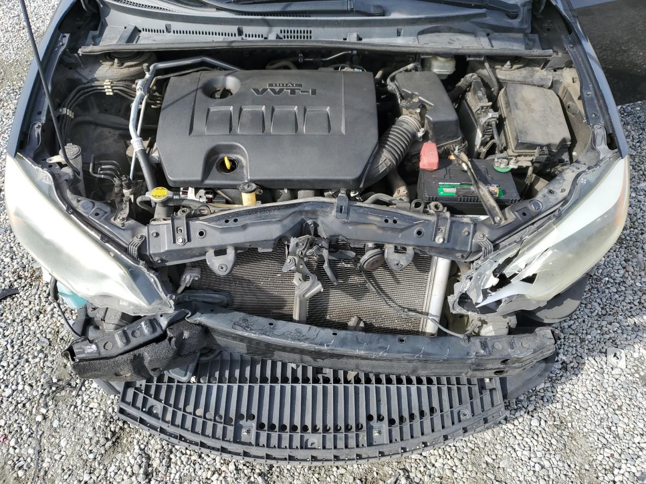 2015 Toyota Corolla - Image 12