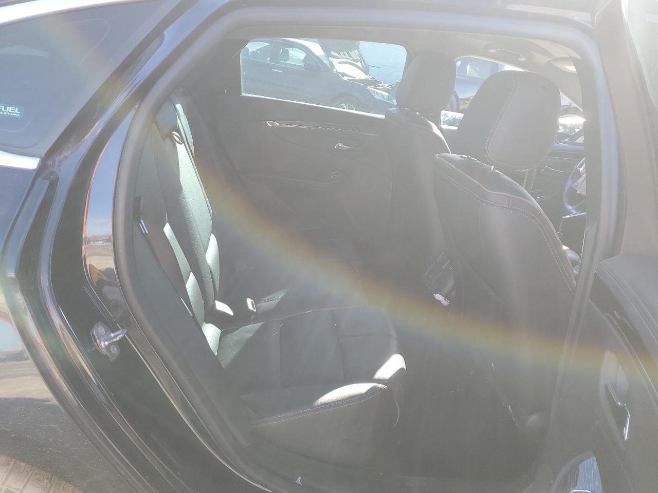 2018 Chevrolet Impala - Image 11