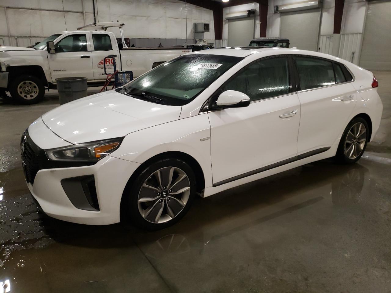 2017 Hyundai IONIQ - Image 1