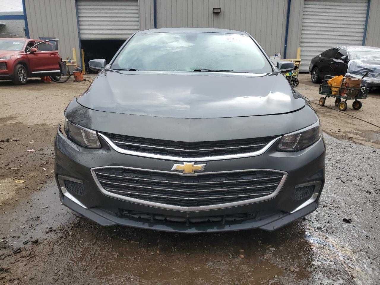 2018 Chevrolet Malibu - Image 5