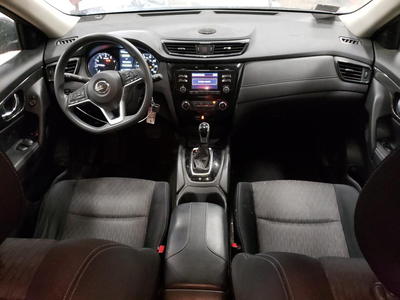 JN8AT2MV0HW274521 NISSAN ROGUE 2017