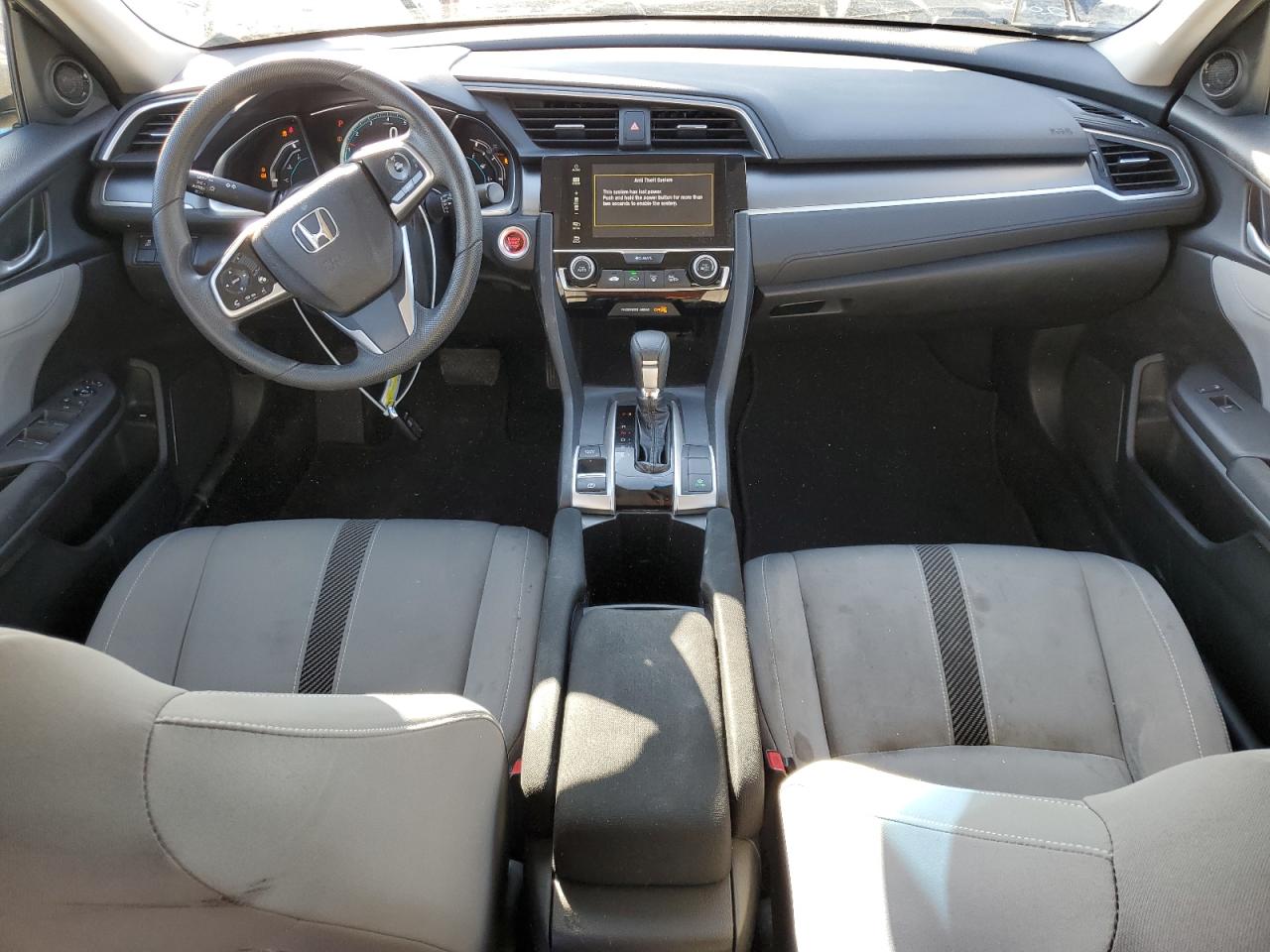 2HGFC2F70JH520120 HONDA CIVIC 2018