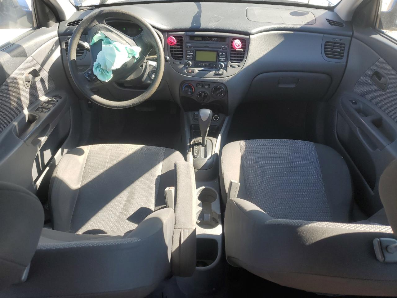 2009 Kia Rio - Image 8
