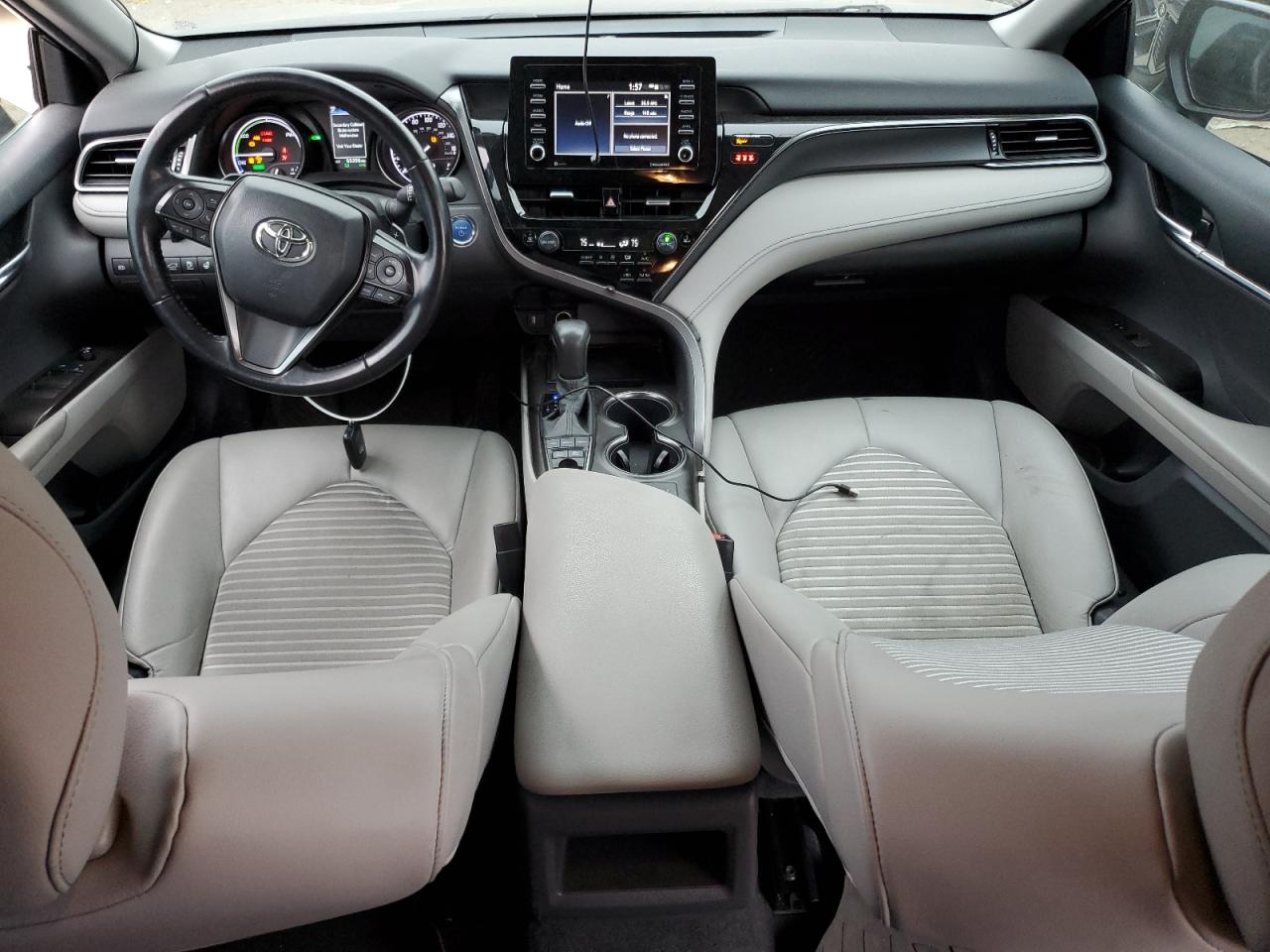 2021 Toyota Camry - Image 8