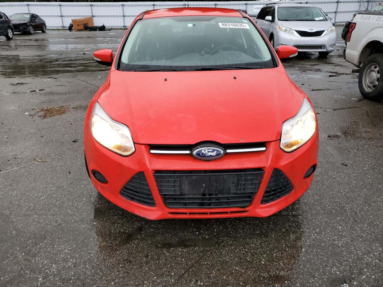 VIN 1FADP3K29EL230578 2014 FORD FOCUS no.5