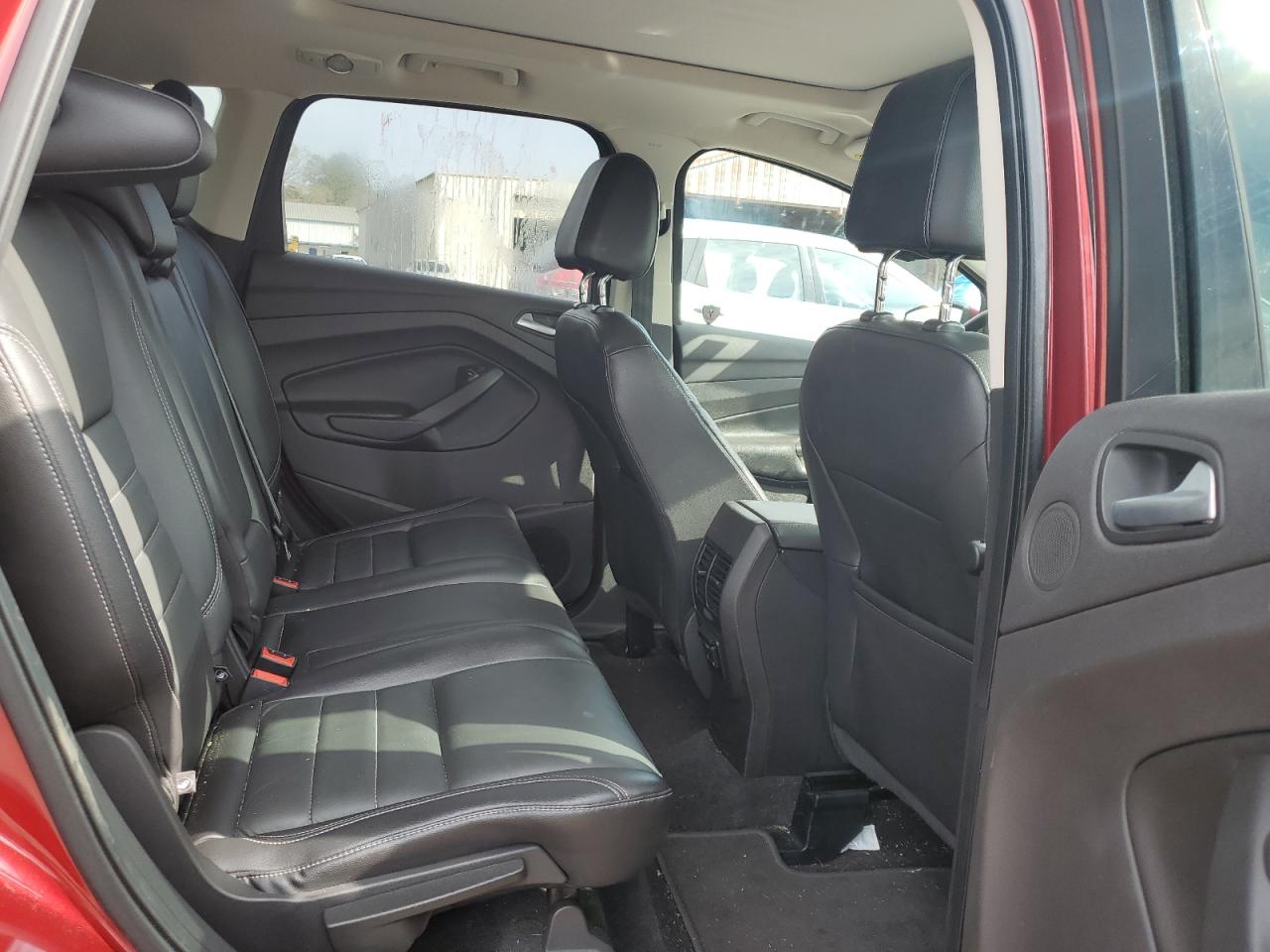2016 Ford Escape - Image 11