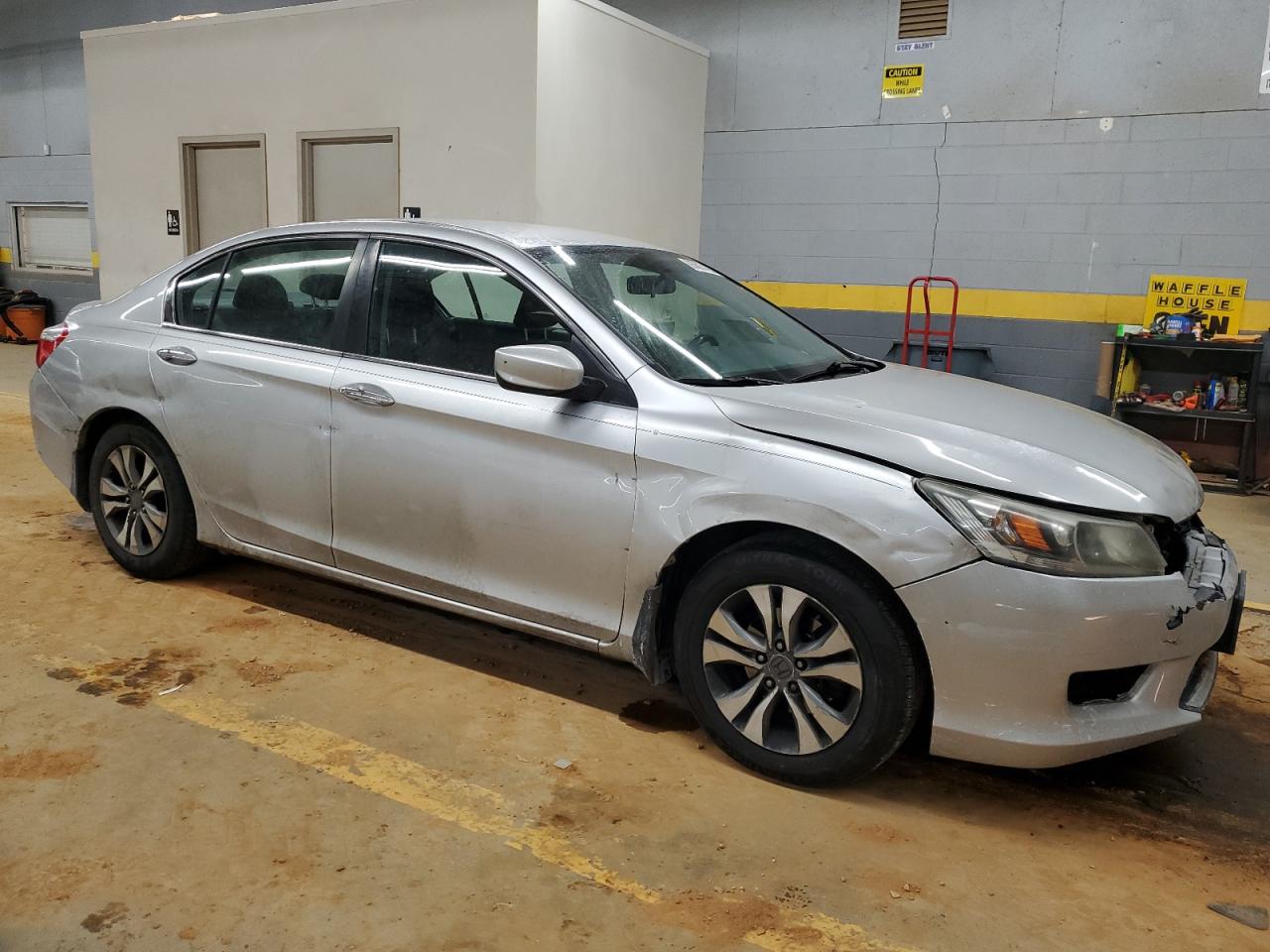 2013 Honda Accord - Image 4