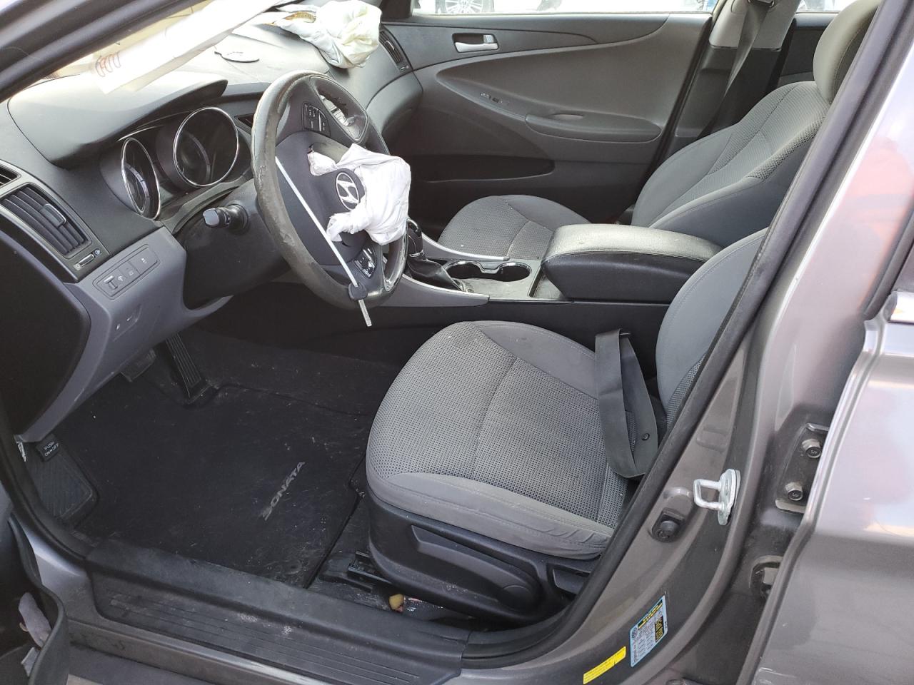 2013 Hyundai Sonata - Image 7