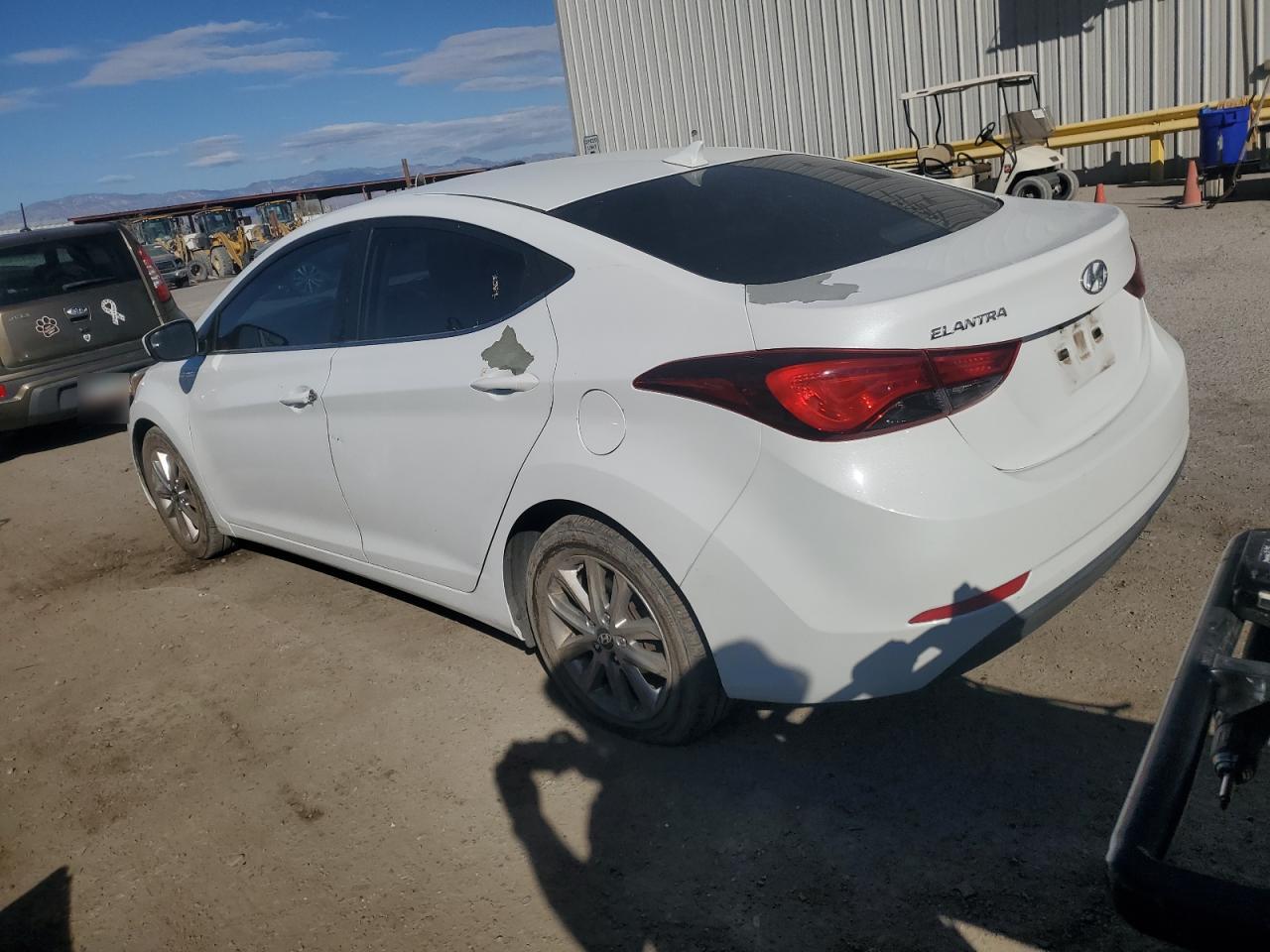 2015 Hyundai Elantra - Image 2