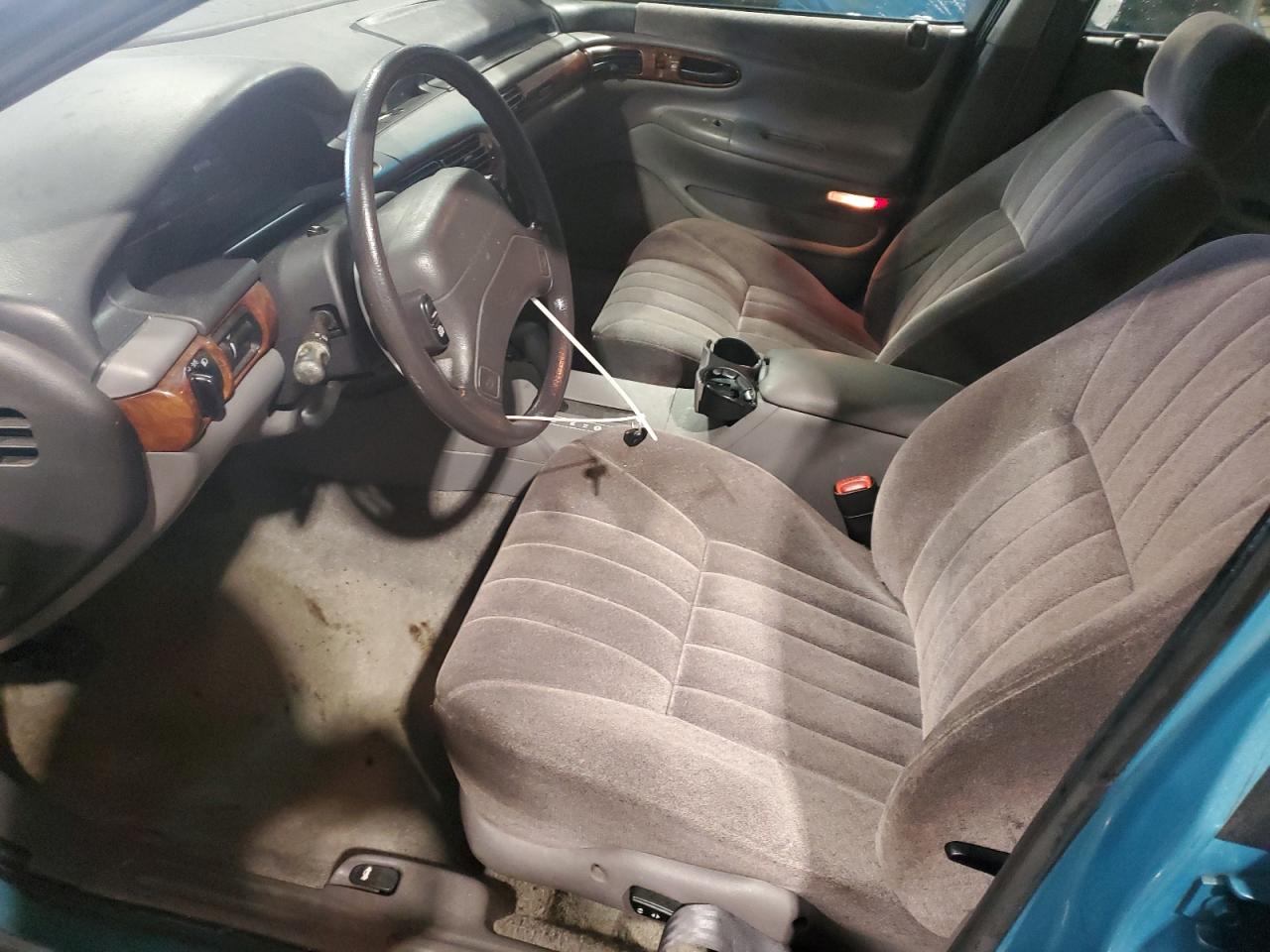 1997 Chrysler Concorde - Image 7