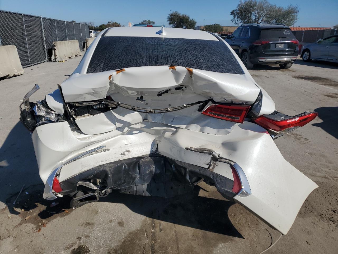 2020 Acura TLX - Image 6