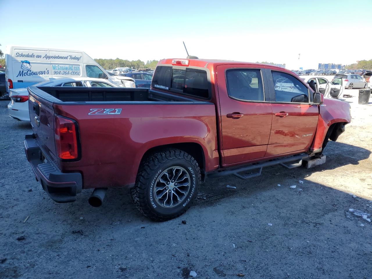 2016 Chevrolet Colorado - Image 3