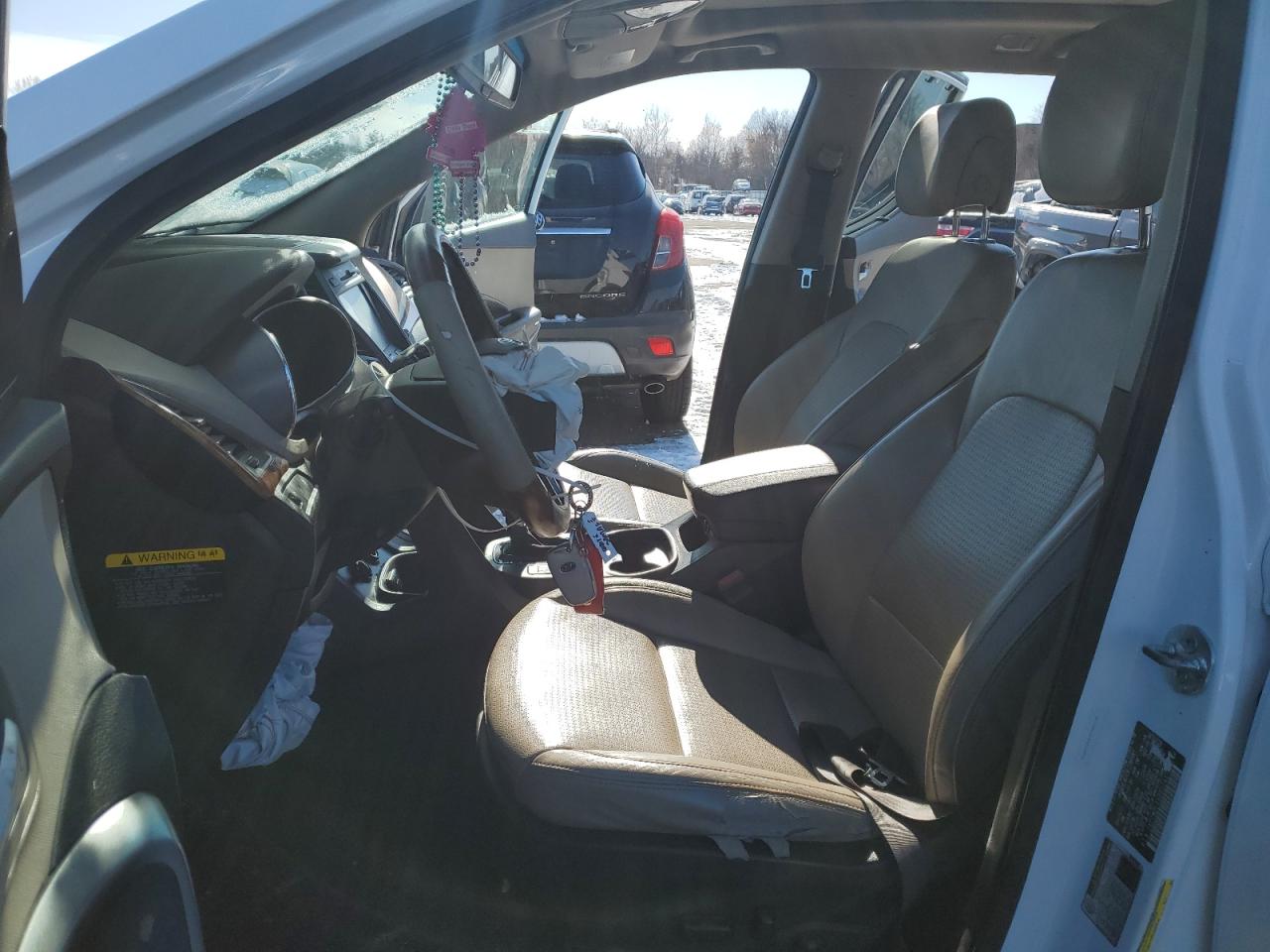 2013 Hyundai Santa Fe - Image 7