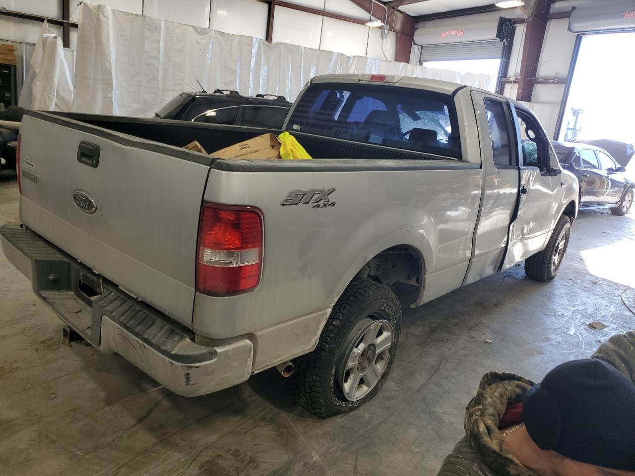 2005 Ford F-150 - Image 3