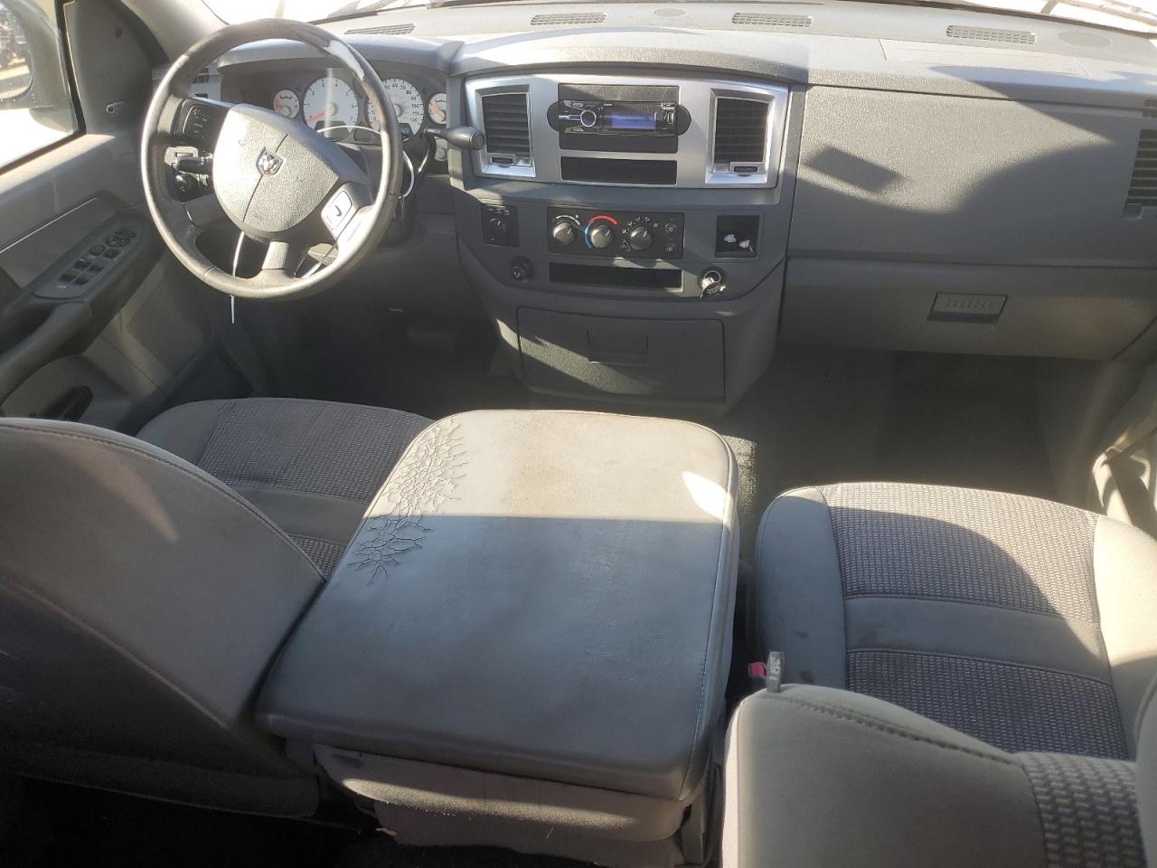 2007 Dodge RAM - Image 8