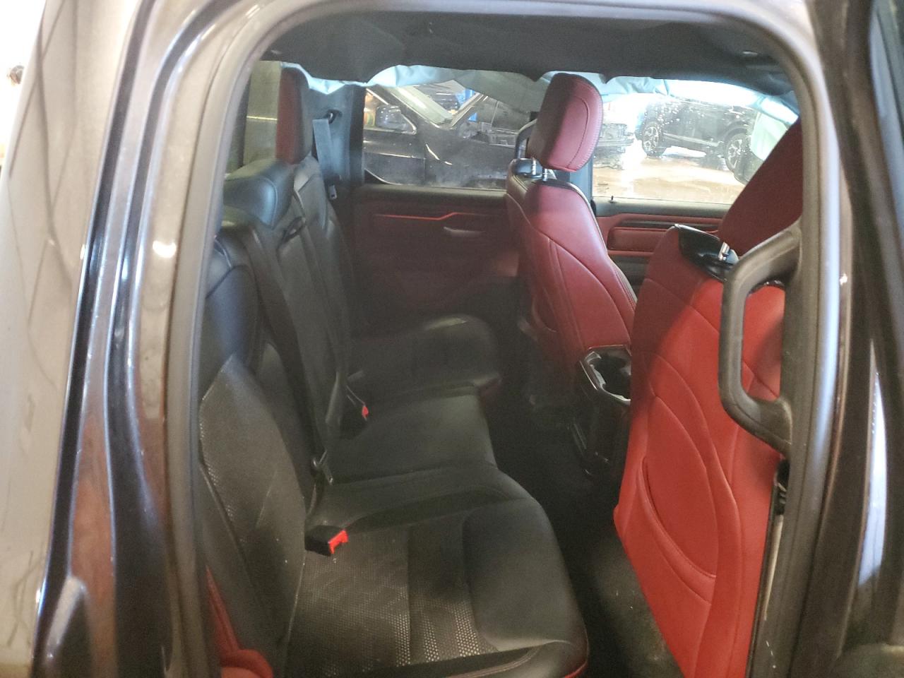 2019 RAM 1500 - Image 10