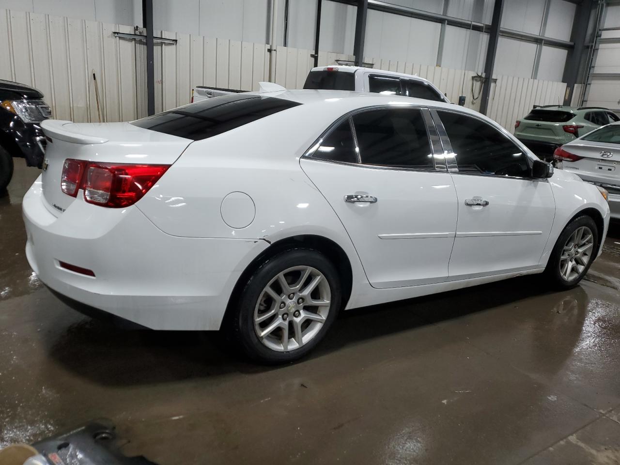 2015 Chevrolet Malibu - Image 3