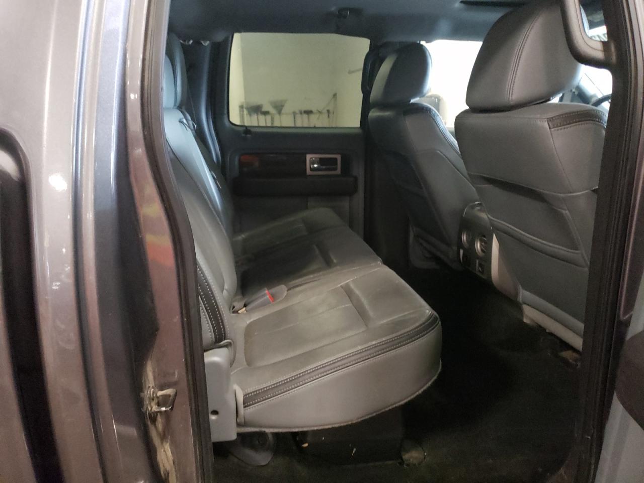 2011 Ford F-150 - Image 11