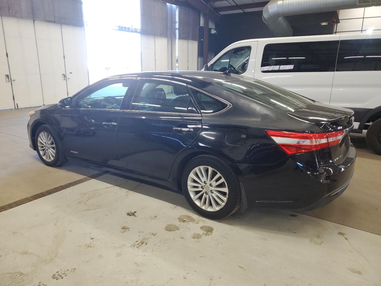 VIN 4T1BD1EB5DU005623 2013 TOYOTA AVALON no.2