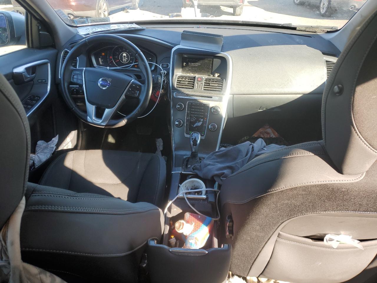 2015 Volvo XC60 - Image 8