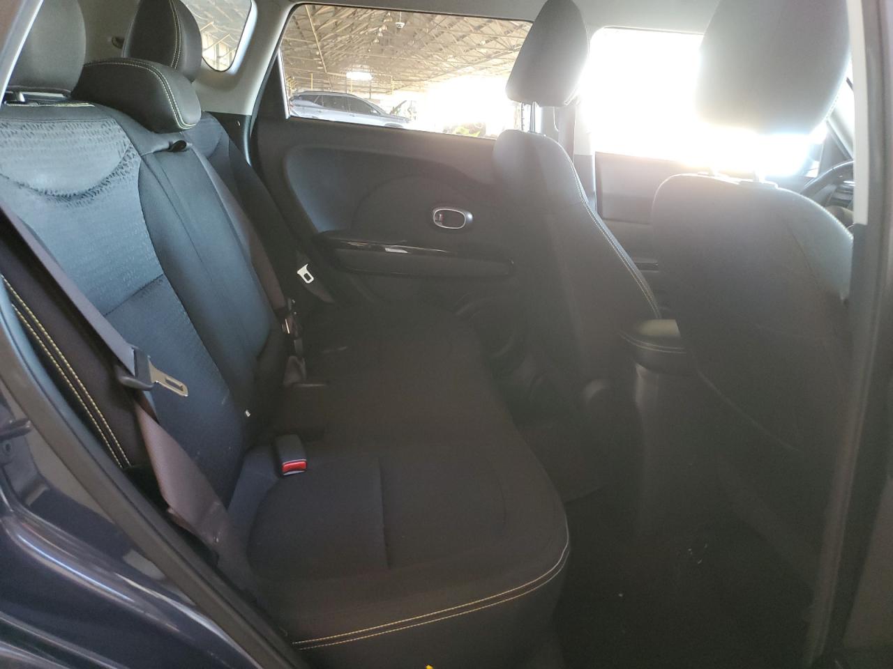 2015 Kia Soul - Image 11