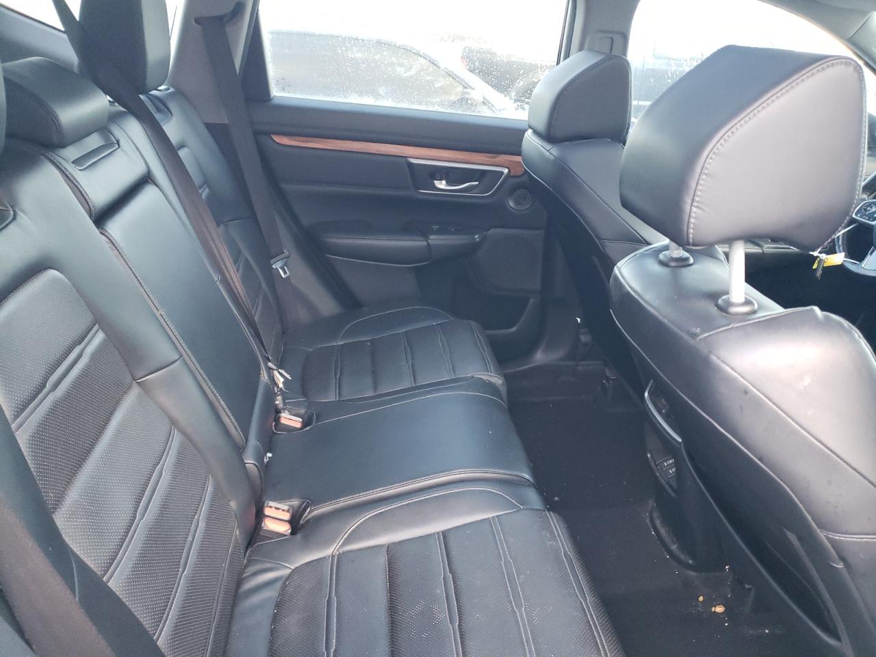 2017 Honda CR-V - Image 11