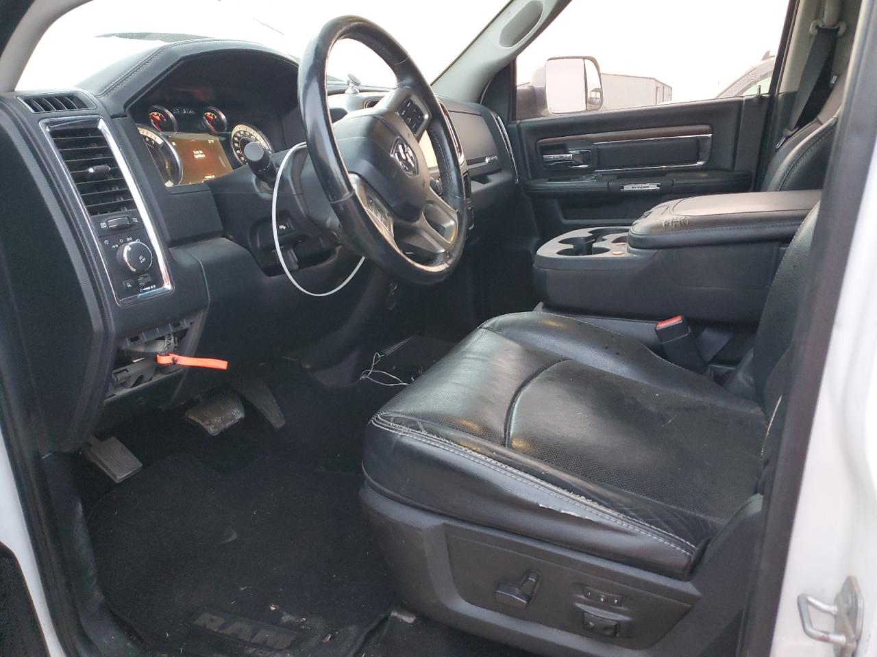 2016 Ram 1500 Laramie VIN: 1C6RR7NT7GS125558 Lot: 41513235