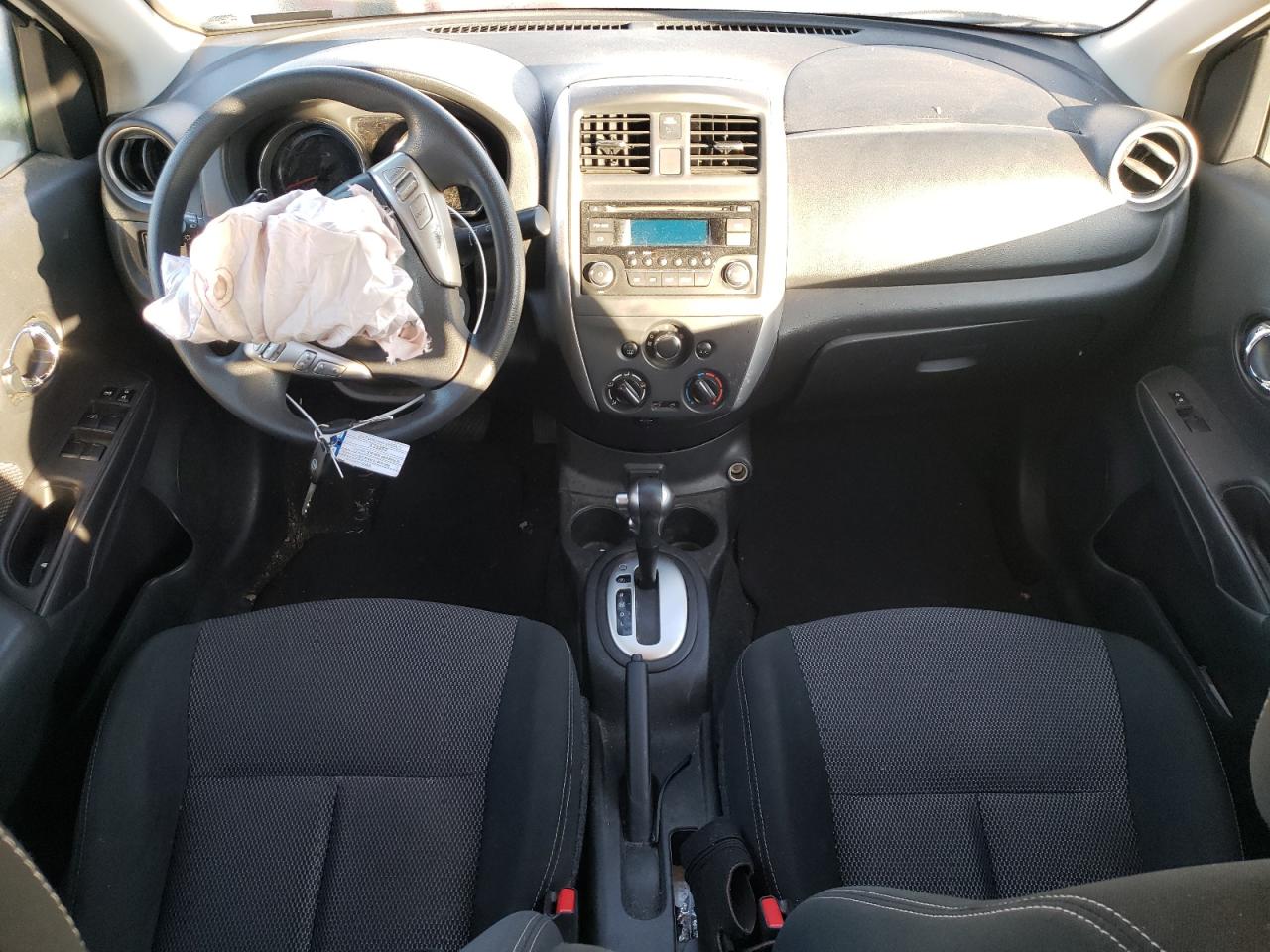 2017 Nissan Versa - Image 8