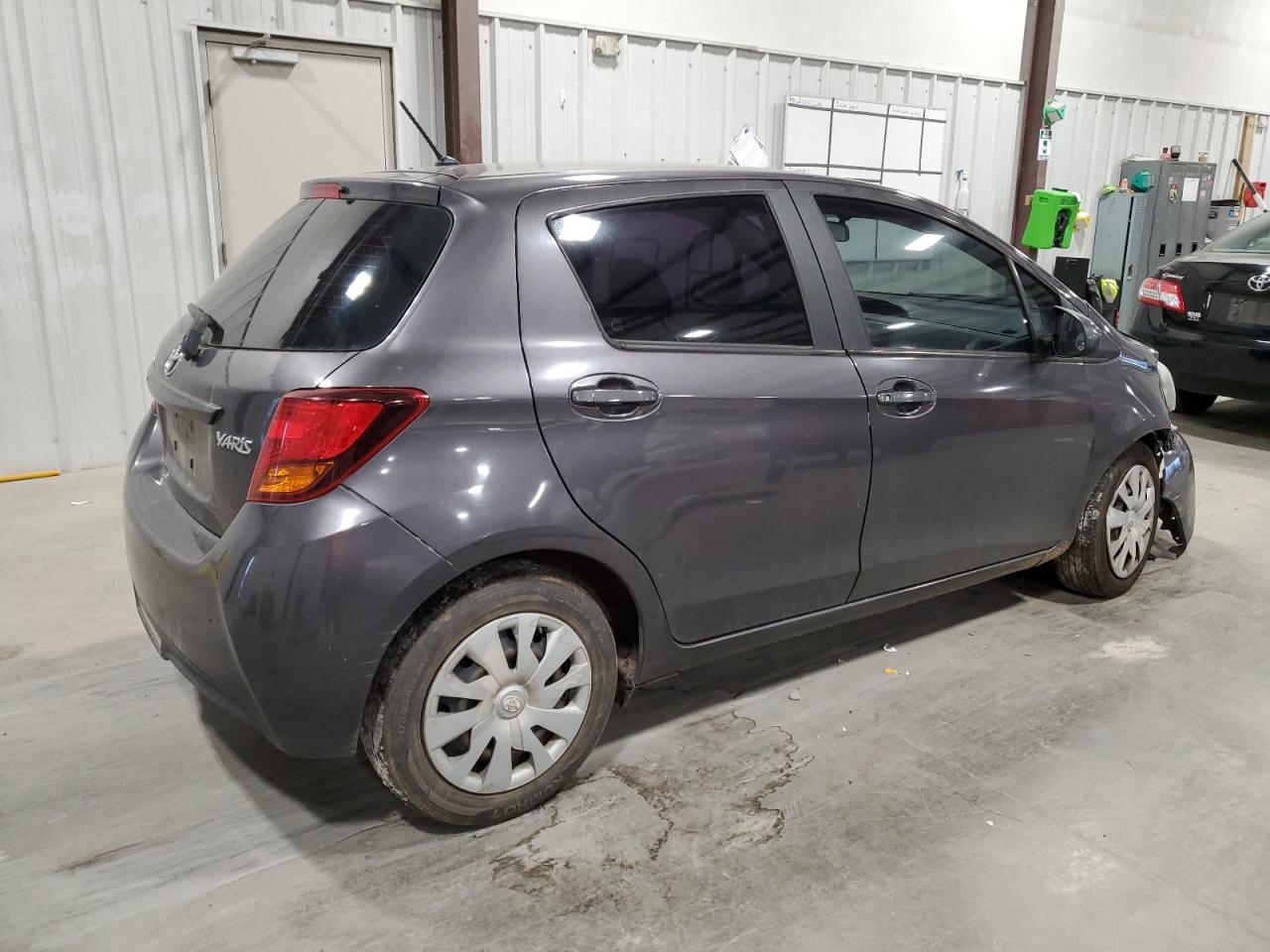 2016 Toyota Yaris - Image 3