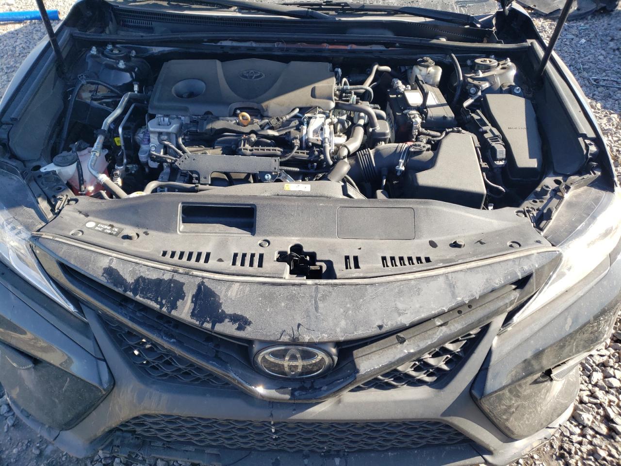 2019 Toyota Camry - Image 11