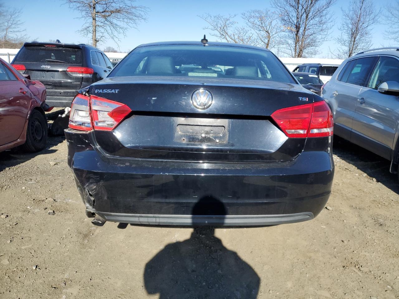 2015 Volkswagen Passat - Image 6