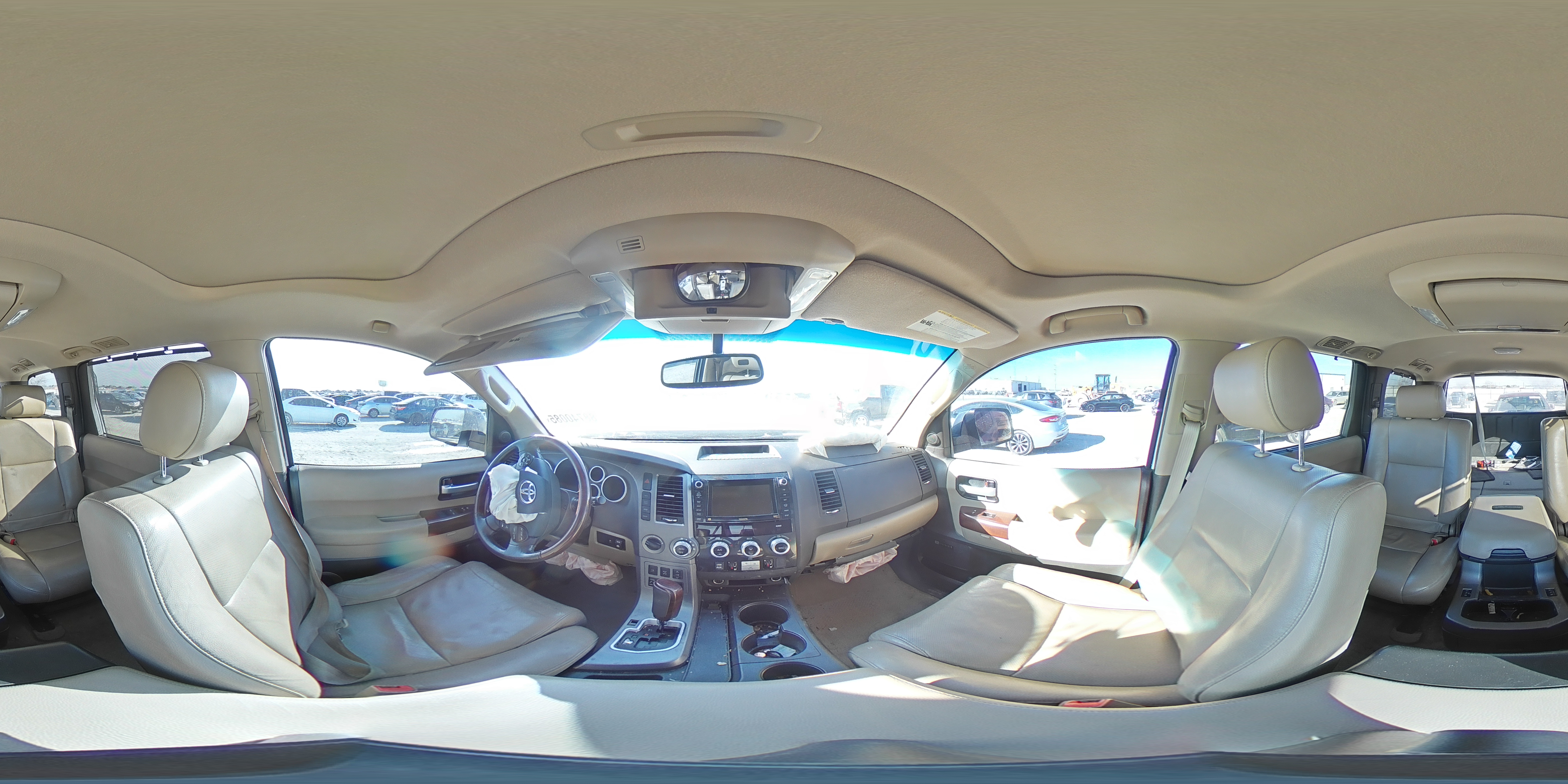 2011 Toyota Sequoia Platinum VIN: 5TDDW5G15BS051540 Lot: 88740085