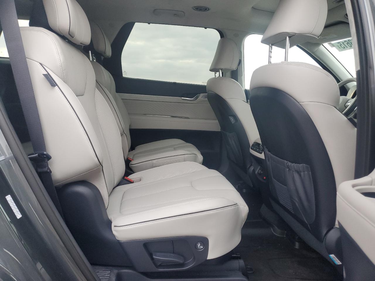 2024 Hyundai Palisade - Image 11