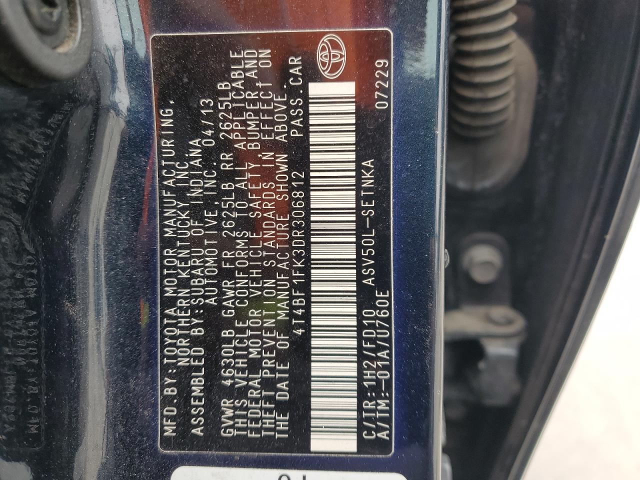 2013 Toyota Camry - Image 12