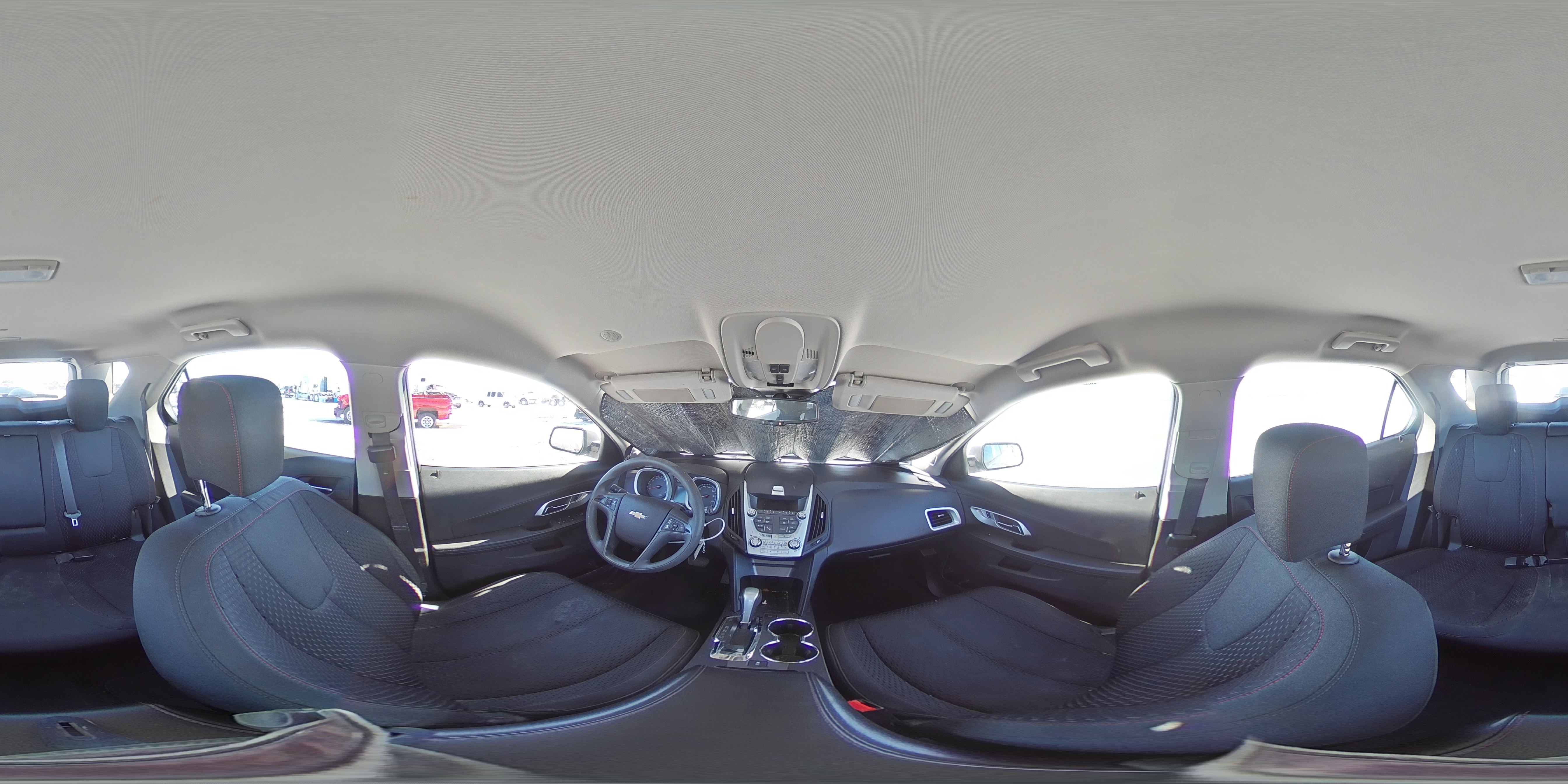 2015 Chevrolet Equinox - Image 13