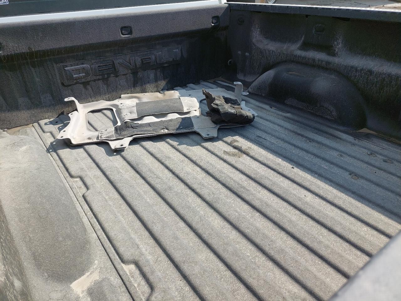 3GTU29EJ8HG270425 - 2017 Gmc SIERRA - #43294545