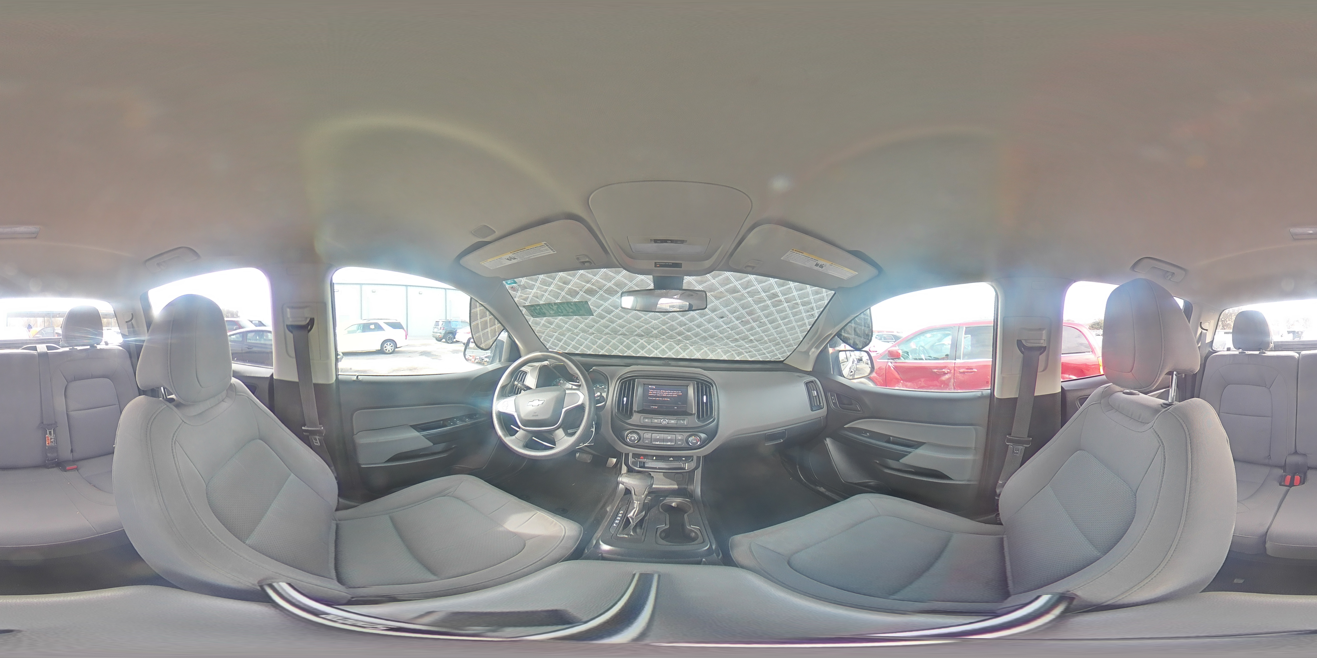 2021 Chevrolet Colorado - Image 13
