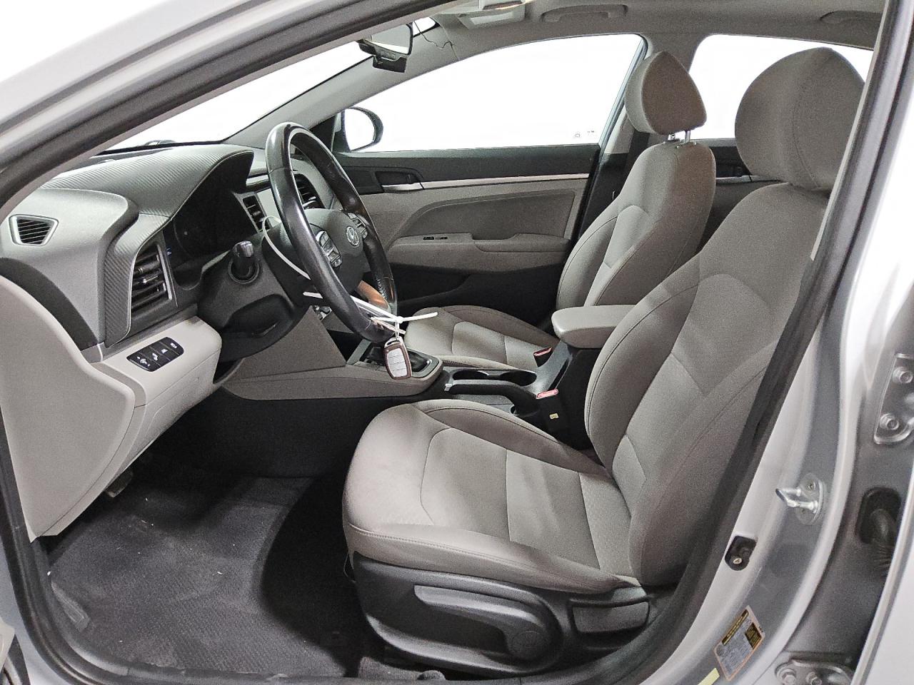 2020 Hyundai Elantra - Image 7