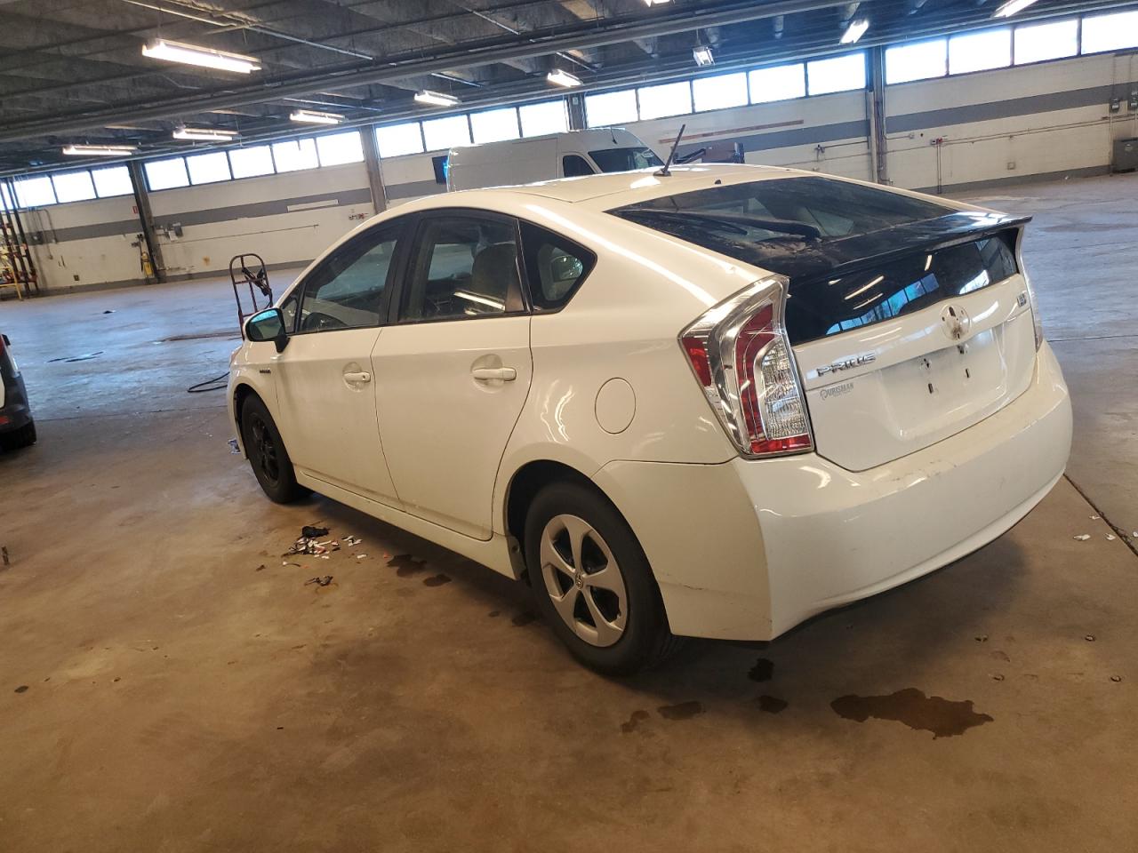 2013 Toyota Prius - Image 2