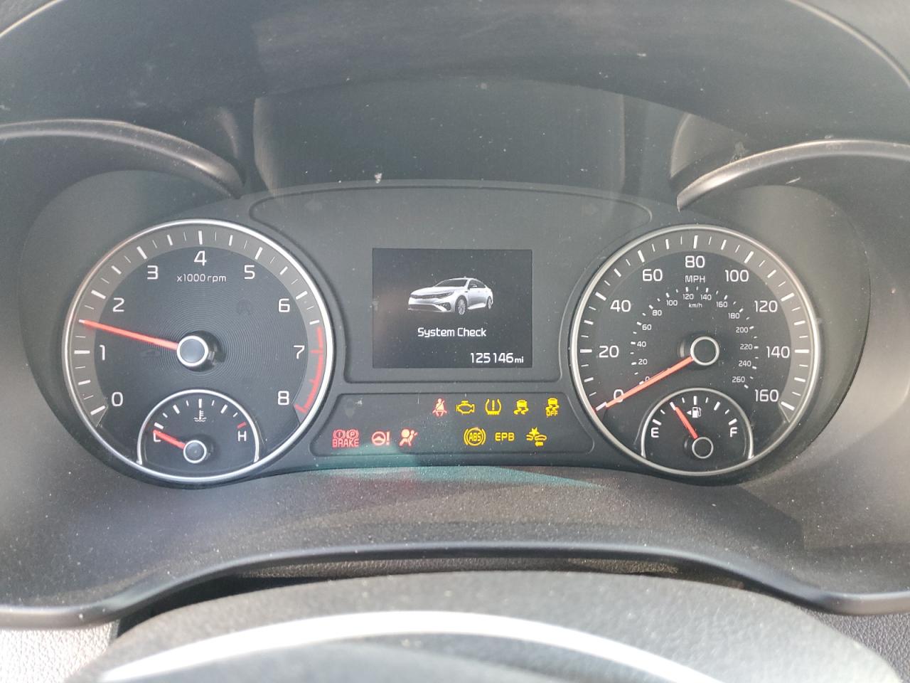 2019 Kia Optima - Image 9