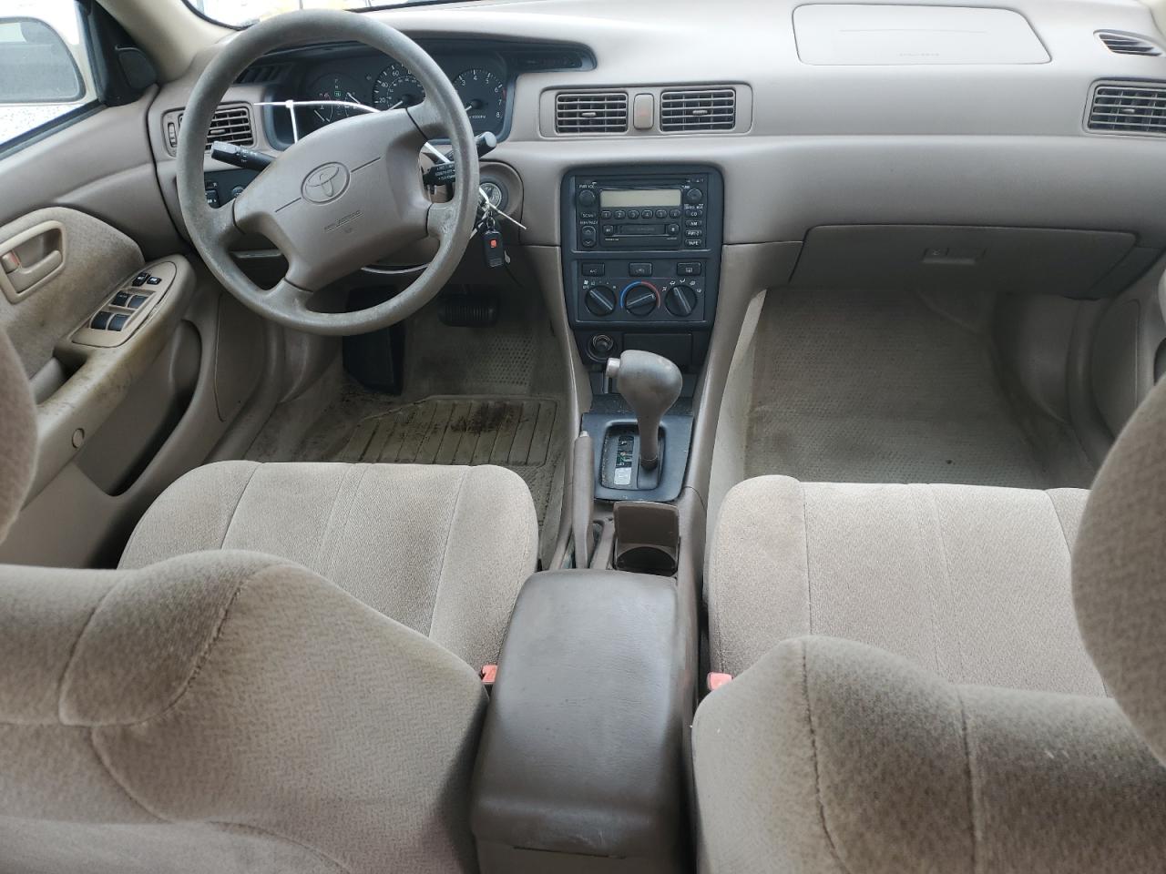 2000 Toyota Camry - Image 8