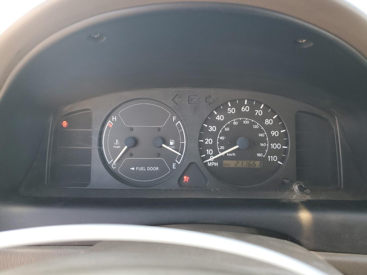 2000 Toyota Corolla - Image 9